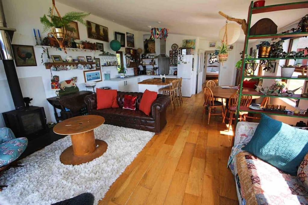 Spacious Cabin On Isolated Farm With Sea View Bude Exterior photo